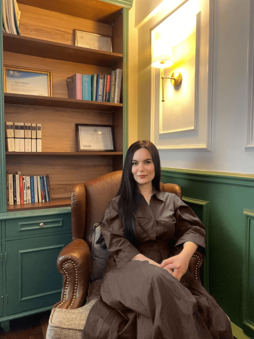 Psk. Esra Sayın